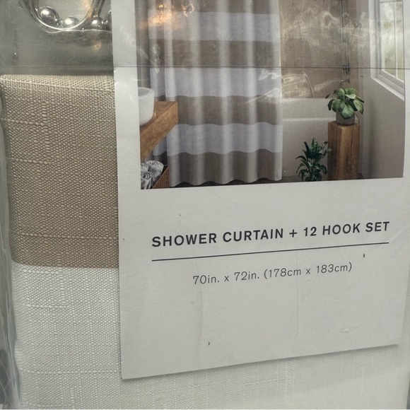 New! Urban Habitat Polyester Shower Curtain Plus 12 Hooks Set in White/ Oatmeal - Picture 4 of 5